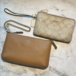NWT Saddle Coach brand Wristlet with small Coach 2 For 1 Price